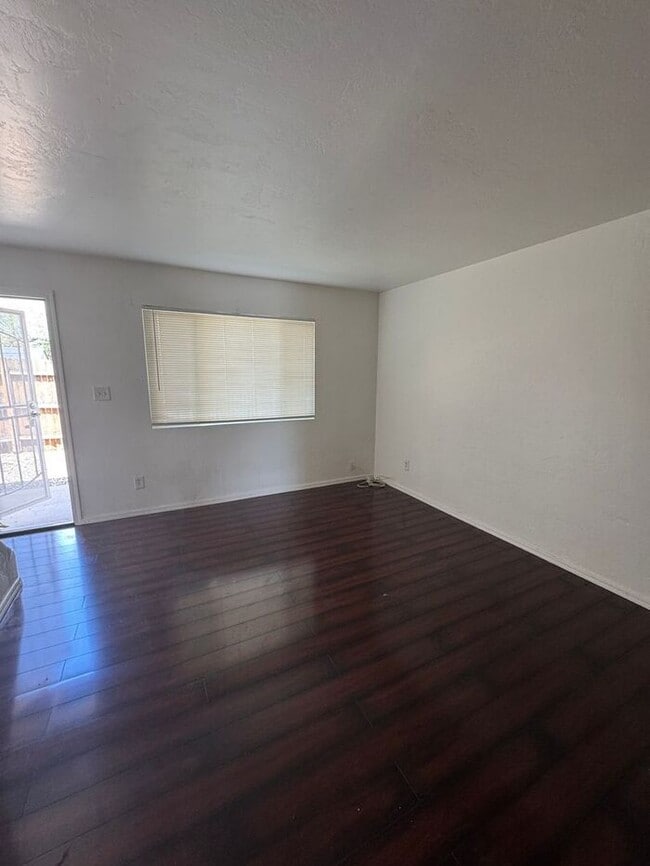 Photo - 2813 N Mountain Ave