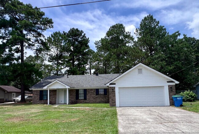 Photo - Beautiful 3 bedroom home in Bloomingdale minutes from Pooler