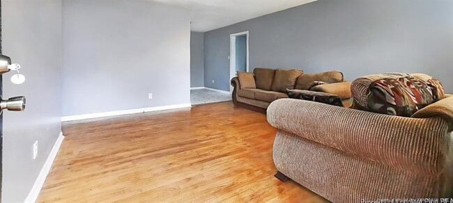 Photo - 753 Goodyear Dr