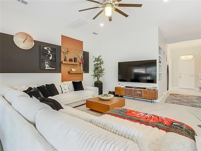 Photo - 790 Carmel Ln