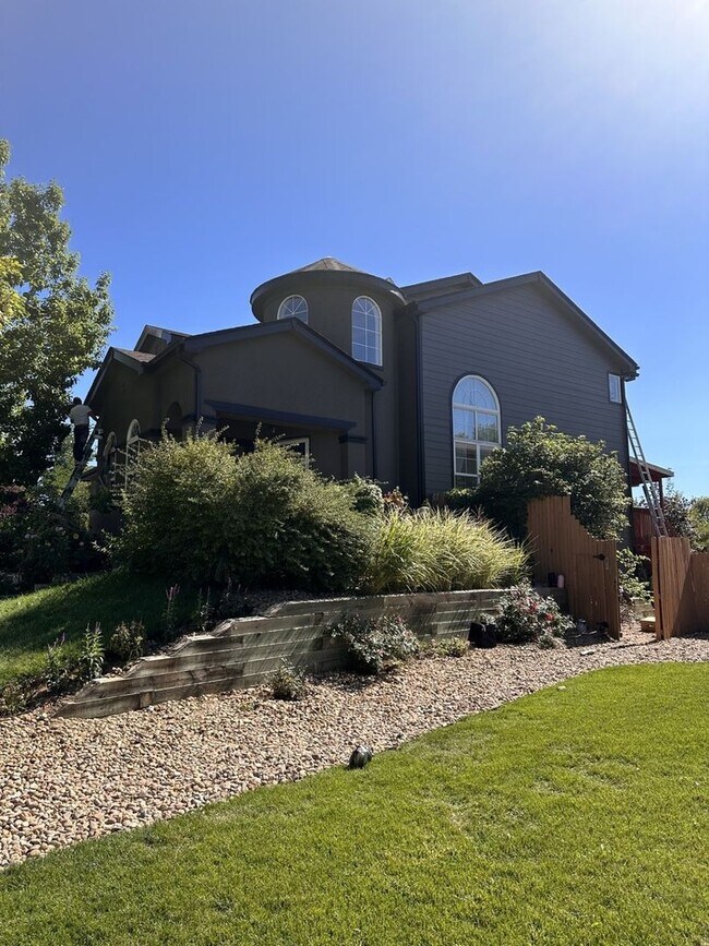 Photo - Gigantic 2BR Brand New Condo in Aurora