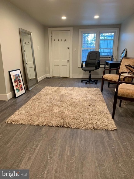 Photo - 1708 Kilbourne Pl NW