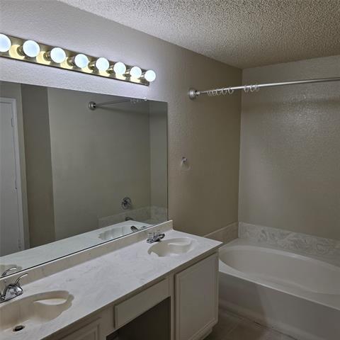 Photo - 7905 Flowertree Ct