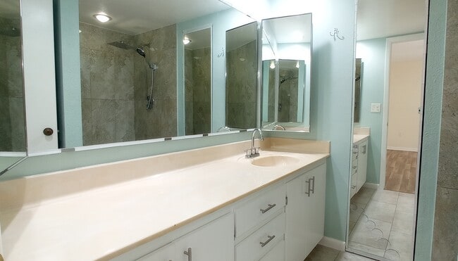 Photo - 2706-2712 12th Ct