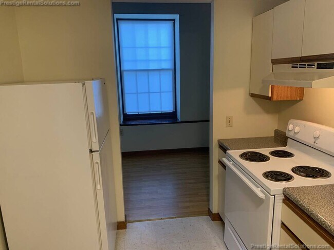 Photo - 180 Bemis Rd Unit 3