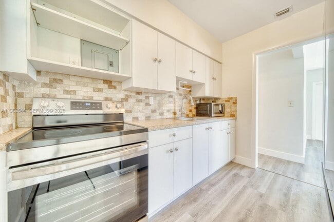 Photo - 2798 SW 32nd Ave Unidad 2798