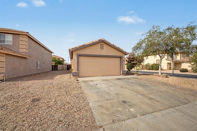 Photo - 21990 W Solano Dr