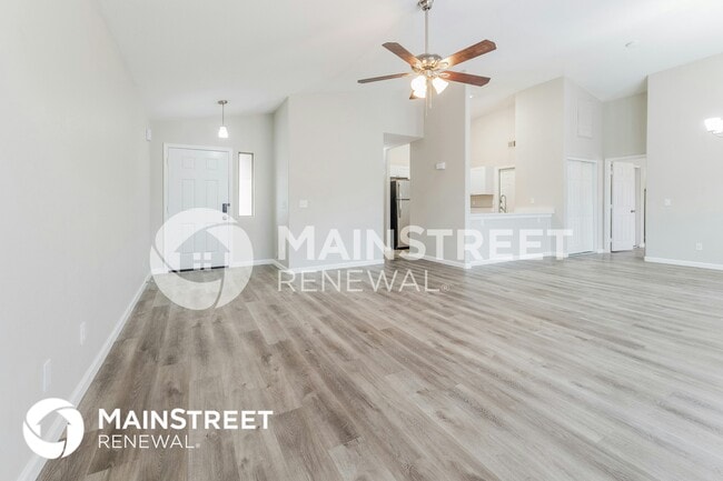 Photo - 9008 W Yale St