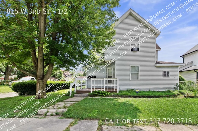 Building Photo - 815 W 3rd St Unit 1/2