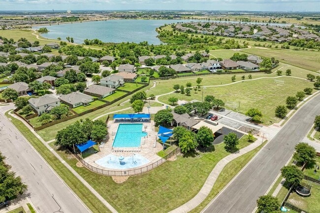 Building Photo - 18308 Shallow Pool Dr