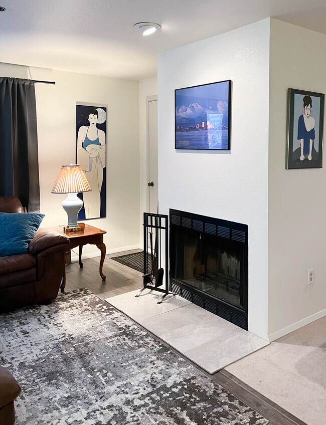 315 E 12th Ave