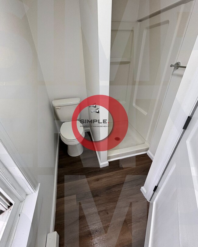 Photo - 427 N 11th St Unit Apartment 3