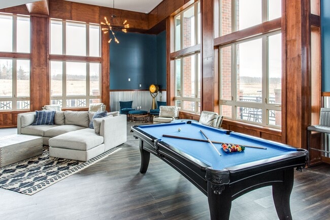 Salón de juegos - Enclave at Brockport