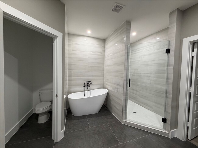 Building Photo - 10103 Grover Ln