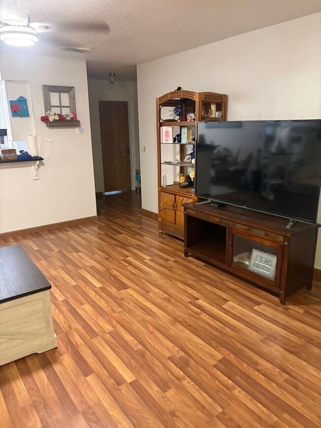 Photo - 4112 66th St Cir W