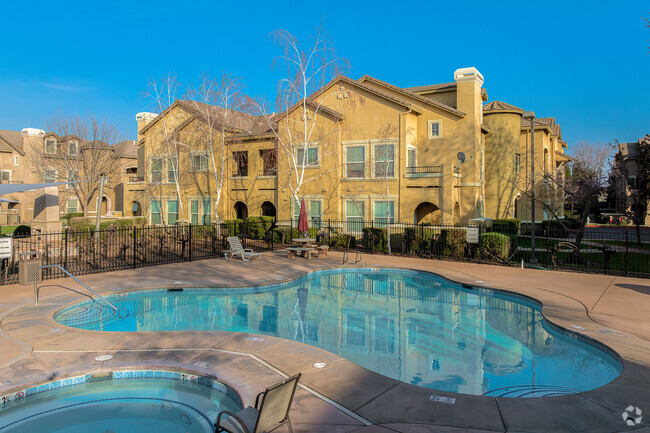 Primary - Syrah at Natomas Park Apartments