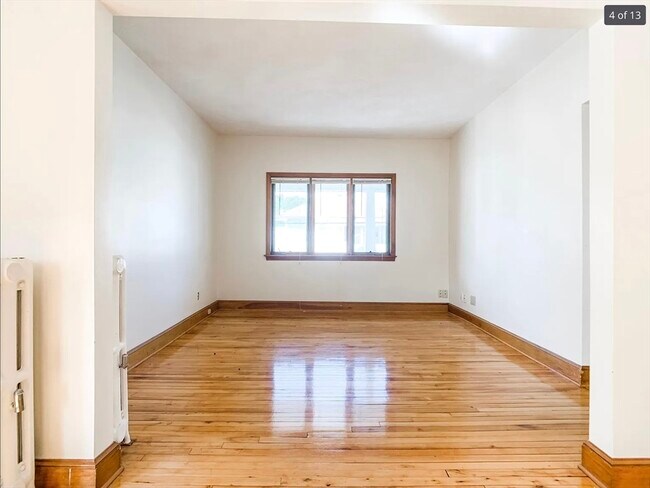 Photo - 28 Frederick Ave Unidad 2