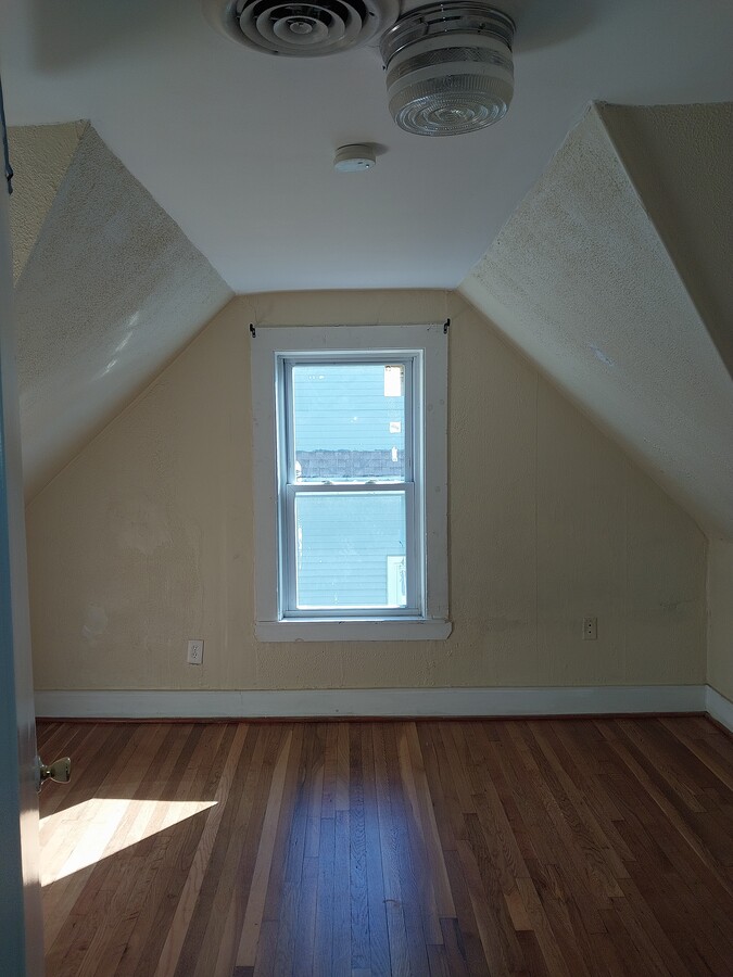 Photo - 454 Chatham St Unit apt2