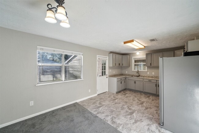 Photo - 24011 Lenze Rd