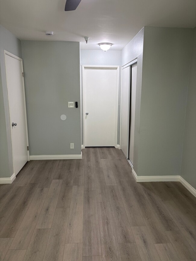 5811 Tujunga Ave Unit 115