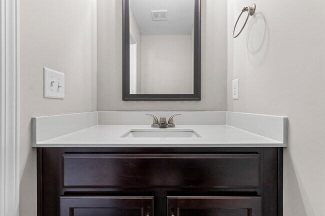 Photo - 202 Burch Rd