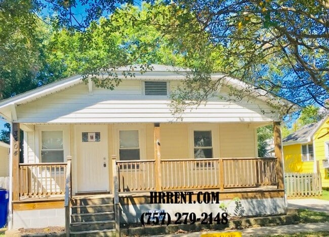 Building Photo - Charming Renovated 3 Bedroom 1 Bath Single...
