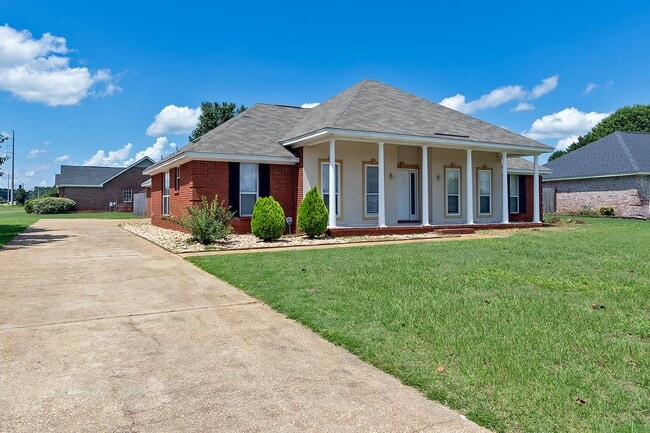 Photo - Prattville Rental available now!