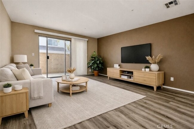 Photo - 17181 Elm Lane Unidad 1
