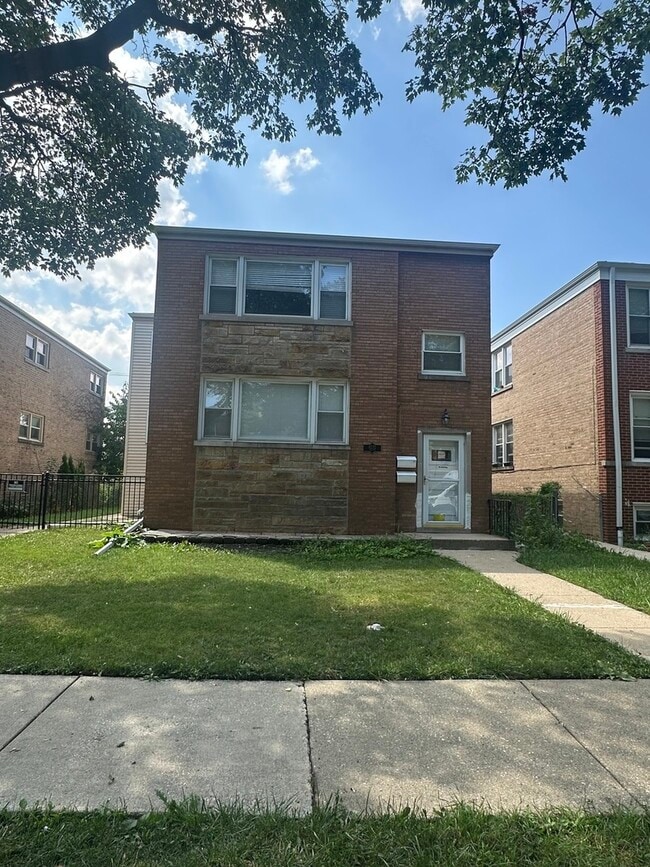 Building Photo - 8232 Keating Ave Rental