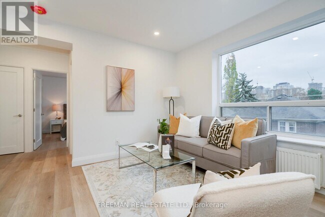 Photo - 2707 Yonge St Unité 313