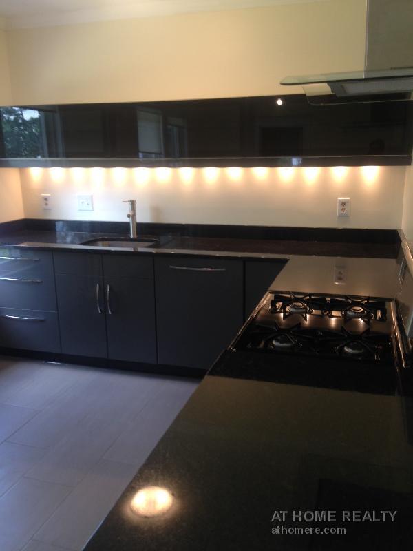 Photo - 47 Algonquin Rd