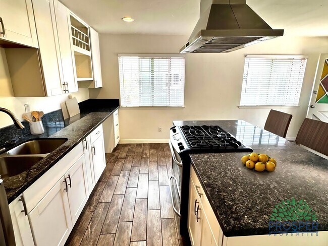 Photo - 4707 N. Figueroa St