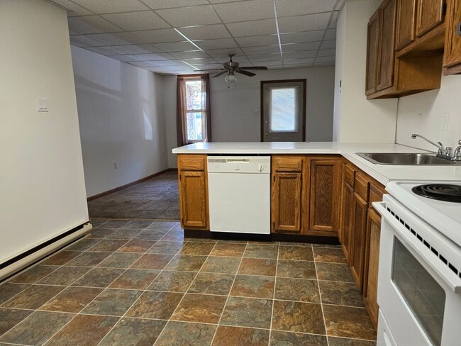 Photo - Spacious two-bedroom townhome in Stockerto...