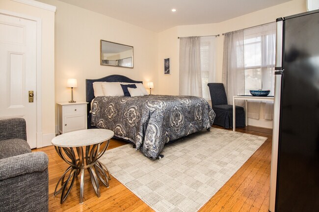 4 Chiswick Rd