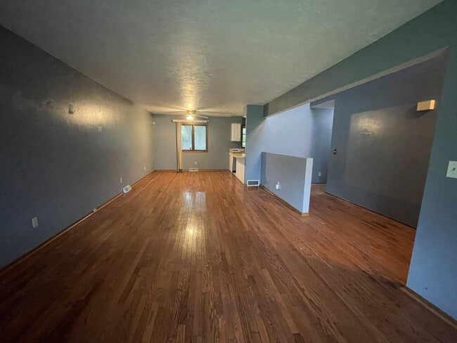 2104 N 14th St