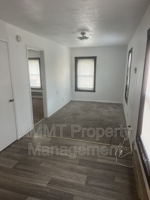 Photo - 145 E Main St