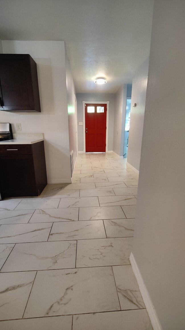 Photo - 4212 NE 17th Ter