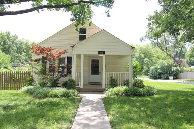 2 Bedroom 1 Bath Home In Fairway KS - 2 Bedroom 1 Bath Home In Fairway KS