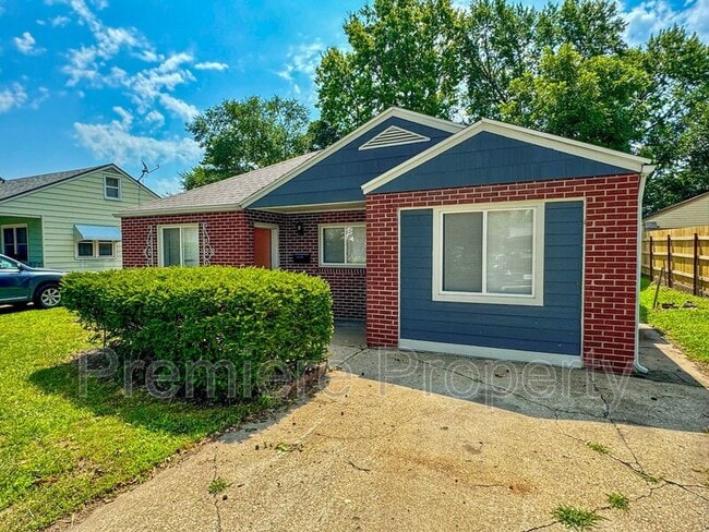 Building Photo - 10607 E Lexington Ave