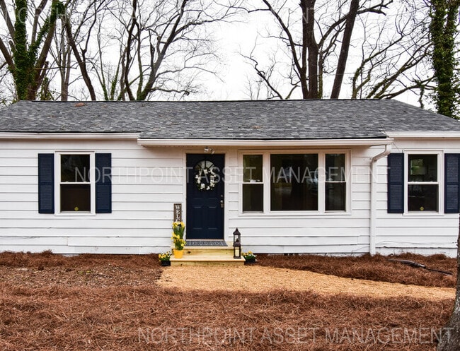 Building Photo - Welcome to this charming 3-bedroom, 1-bath... Rental