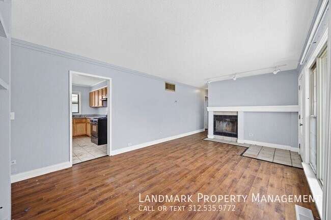 Photo - 336 Waldman Drive-