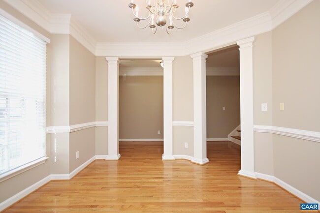 Photo - 9033 W End Cir