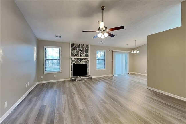 Photo - 1510 River Rock Trce