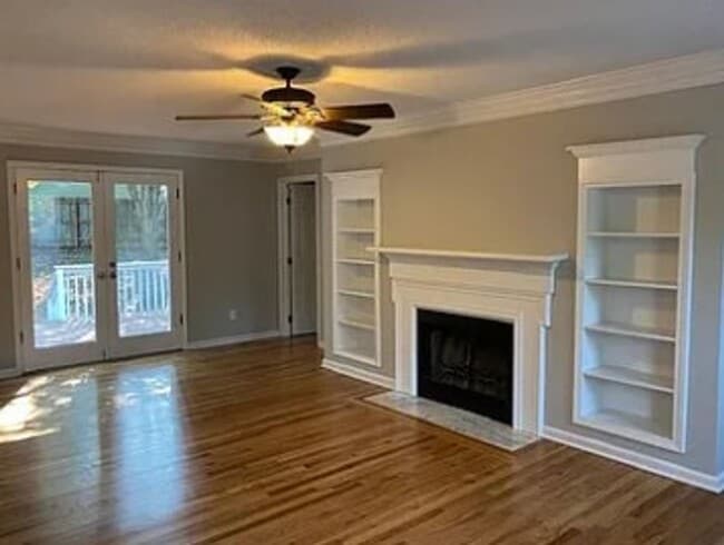 Photo - 108 Cranewater Dr