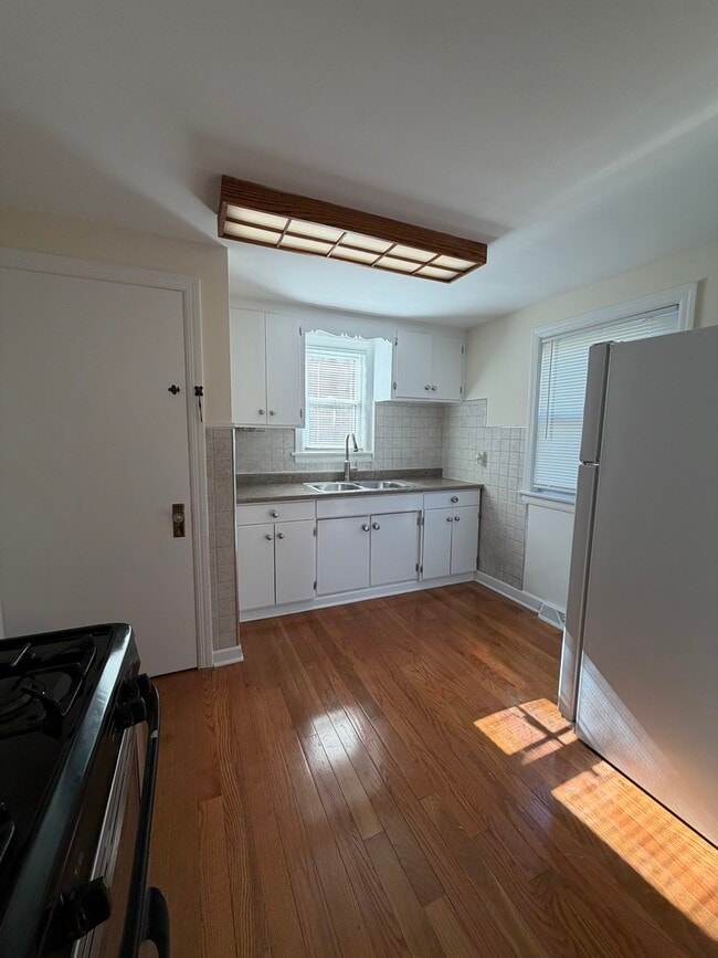 Photo - 4148 N Mobile Ave