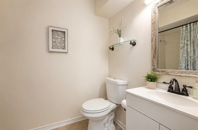 Photo - 2217 Parkside Dr