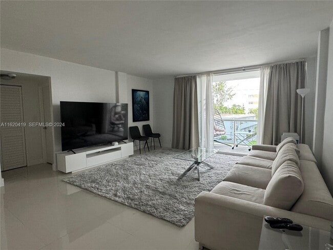 Photo - 9381 E Bay Harbor Dr Unit 302S