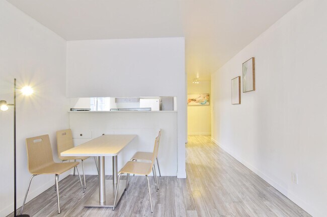 Photo - 1540 Haro St Unit 108