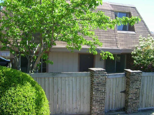 Photo - 2814 W Walnut Hill Ln