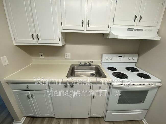 Photo - 5520 Beavercrest Dr Unidad #12
